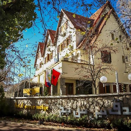 Hotel Perce Neige Ifrane  Buitenkant foto