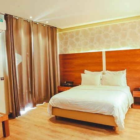 Hotel Perce Neige Ifrane  Buitenkant foto