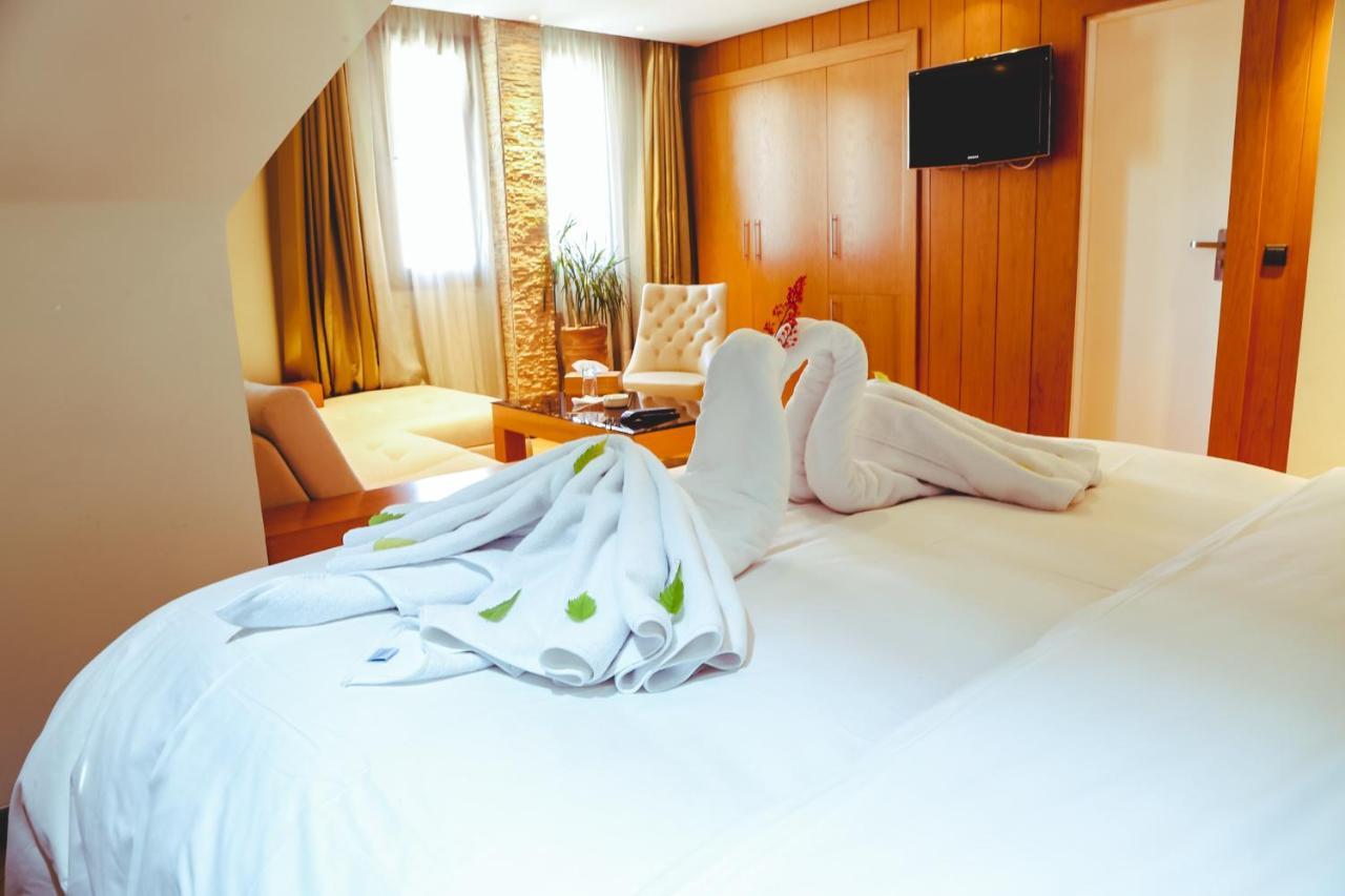 Hotel Perce Neige Ifrane  Buitenkant foto