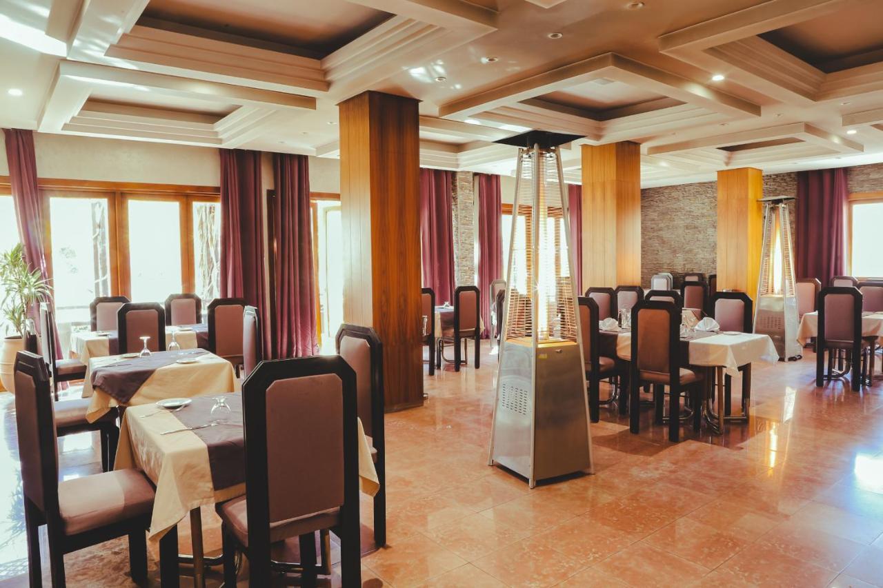 Hotel Perce Neige Ifrane  Buitenkant foto