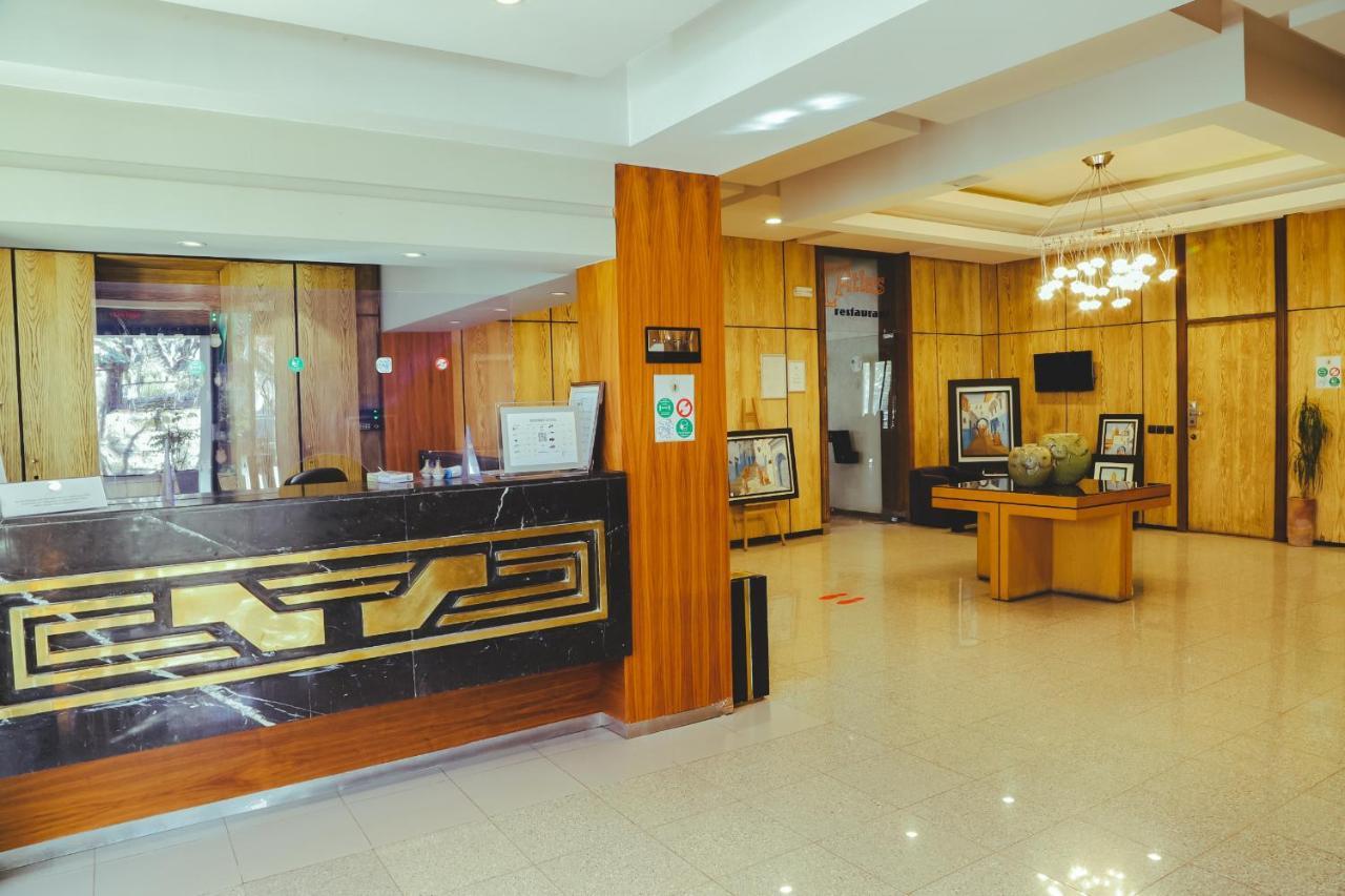 Hotel Perce Neige Ifrane  Buitenkant foto
